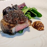 La Brianza - 北海道産仔羊Tボーン炭火焼きタスマニア産粒マスタード。少しお久しぶりの仔羊炭火焼き嬉しいな☆ブリアンツァの仔羊大好き(*˘︶˘*).｡.:*♡他のお店で仔羊いただいても満足できないのが悩みの種なのよ〜