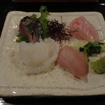 酒盃 - お造り　キンメ、スズキ、アジ、ミズダコ