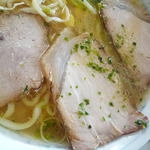 中華そば 金ちゃん - みそ味ラーメン（チャーシューは３枚♪）