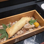 四季彩ダイニング　春 - ずわい蟹の春巻き