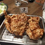 骨付鳥、からあげ、ハイボール がブリチキン。 - 