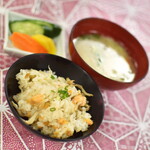 屋形船 あみ幸 - 乗合いプラン（１１，０００円）の『炊き込み御飯、お味噌汁、お新香』２０２２年１１月