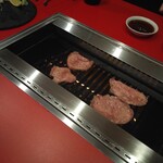 焼肉さんじ - 