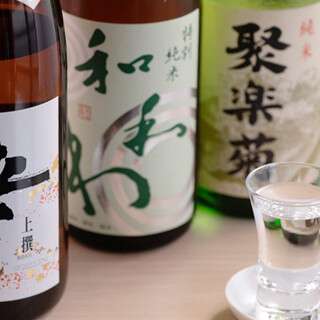 Sake from all over the country that goes well with seafood. Served in an easy-to-drink 90ml glass