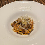 エビスエスクラッシコ - イノシシのミートソースパスタ。美味し。