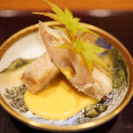 瞬 - 蓮根の素揚げを辛子ソースで。これぞ辛子蓮根！