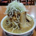 Chuugoku kateiryourisheishei - 二郎ラーメン、かなり好き!