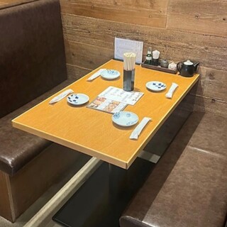 和モダンな雰囲気の店内◆おひとり様やデート、飲み歩きにも最適