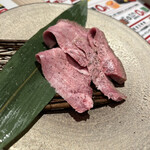 近江焼肉ホルモンすだく - 