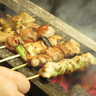 Charcoal-grilled carefully selected ingredients sent directly from Azumino, Shinshu.