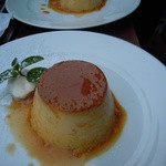 エスプレッソ ファクトリー - 2013年3月　運が良いとプリンがあります