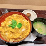 鶏三和 - 名古屋コーチン親子丼セット全景