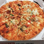 ピザーラ - 料理写真:プライムクォーター(L)。