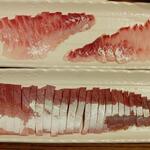 ディオ - 広島県産 天然はまち 短冊 腹 (税抜)258円 と岡山県産 黒鯛(チヌ)刺身用 122g (税抜)192円 ※カット後 (2022.11.07)