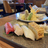 Kutsukake Dining - くつかけの　そば善　　　2600円
                （手打ちそば、寿司3巻、天ぷら盛り合わせ、小鉢）