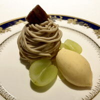 RESTAURANT CHAPEAU - 