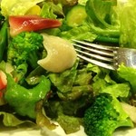 カフェ チルコリーノ - 20130519　勃起貝とホタテのサラダ