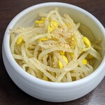 スタミナ苑 - もやし