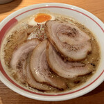 麺家 喜多楽 - 冬季限定味噌らぁ麺2022『EDOMA』
            炙り焼豚味噌らぁ麺（¥1,200）（税込）
