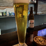 BAR ASOWANA - 大きなグラスで飲むビールは格別に美味しい！