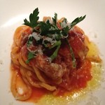 カイノヤ - 手打ちパスタ　キタッラ　ボーヤファーム産子羊とドライポルチーニのアマトリチャーナ