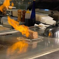 鉄板焼きWAGYU LIVERARY - 最高級黒毛和牛ステーキ