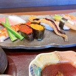 Kaiten Sakana Ya Sushi Uochuu - 