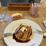 ホットケーキ つるばみ舎 - あー．食べると無くなっちゃう。悲しみ