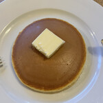 ホットケーキ つるばみ舎 - バターをぽとり。