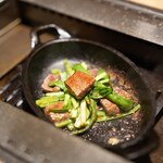 焼肉一七三 - レバニラ