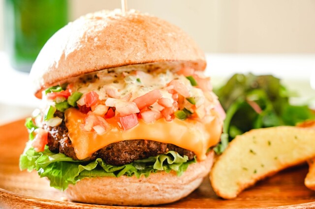 sale:ハンバーガーショップ 黒門BURGER 誠屋 - 近鉄日本橋/ハンバーガー | 食べログ