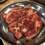 大衆肉酒場 さぶろー - 牛カルビ