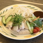 タイ国料理　チャイタレー - 2013.5 カオマンガイ（930円）日曜日限定メニュー匠の大山鶏のタイチキンライス