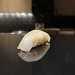 鮨 青海 - ヒラメ　赤酢と白酢