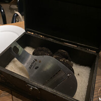 アルティザン ドゥ ラ トリュフ パリ - 