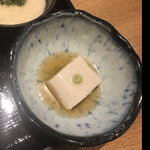 Sumiyaki Jirou - 胡麻豆腐　byまみこまみこ