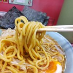 山岡家 - 山岡家の麺はヤワメでも不味く感じないかもしれません