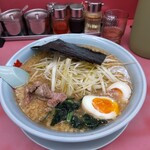 山岡家 - 中盛→並盛→中盛→結局、大盛