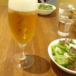 クレメンティア - 熱いのでビールも単品でお願いしました。