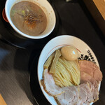 Tonkotsu Chuukasoba Gantare - 