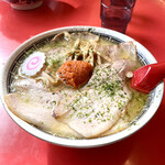 赤湯ラーメン 龍上海 - からみそチャーシューメン 大盛