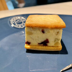 Spice & Dining KALA - なんかデザート