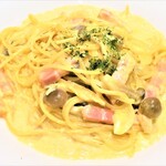 Costa - ベーコンとシメジのカレークリームパスタ