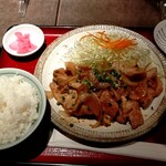 かついち - 2022年11月8日(火)～
            新メニュー
            生姜焼定食1,040円