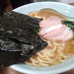 Musashiya - 武蔵家 成増店
                        ラーメン（並）650円(税込)
                        