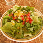 アランダルース - ランチのサラダ。ボリュームすごい