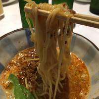 個室中華 頤和園 溜池山王店 - 
