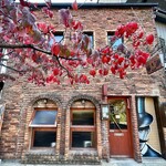 レスカモトゥール　バー - open前のシャッター