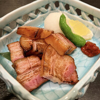 なごみ豚ベーコン炙り