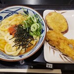 丸亀製麺 - 